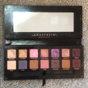 Anastasia Beverly Hills Norvina Palette